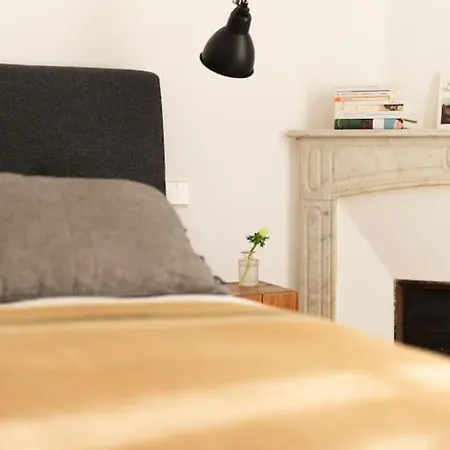 Le 6 _ D'exception Apartment